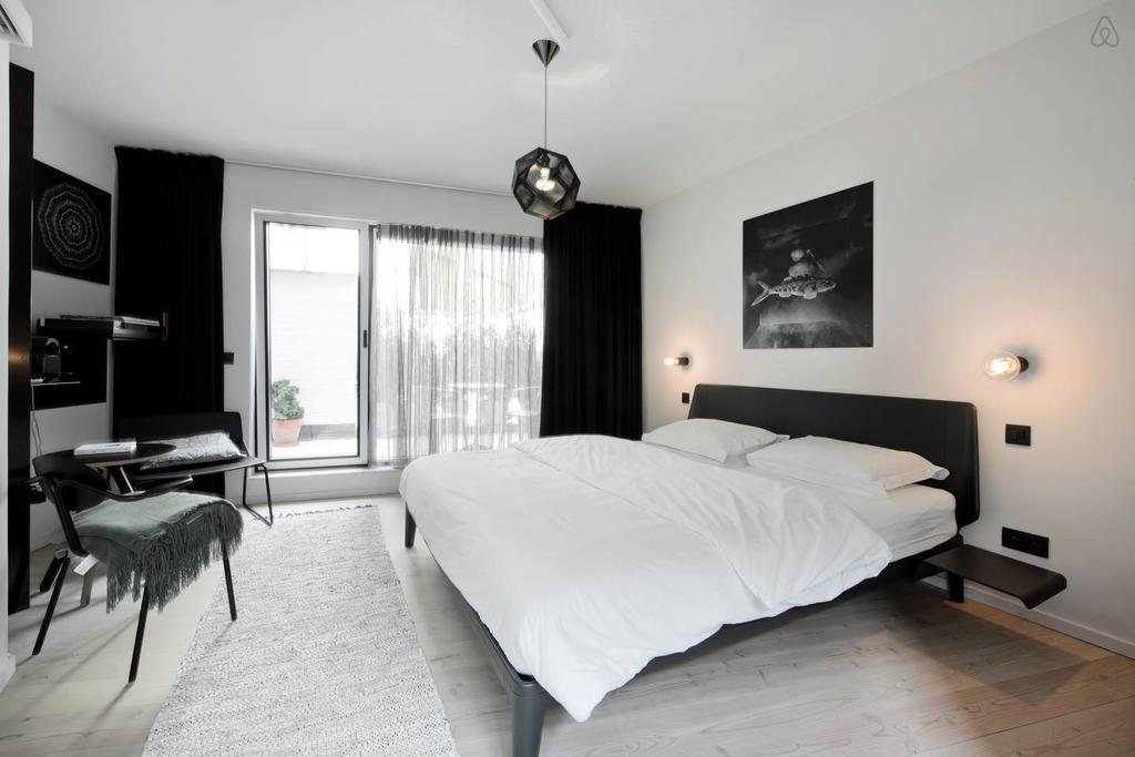 B&B Lucy In The Sky Antwerpen Phòng bức ảnh