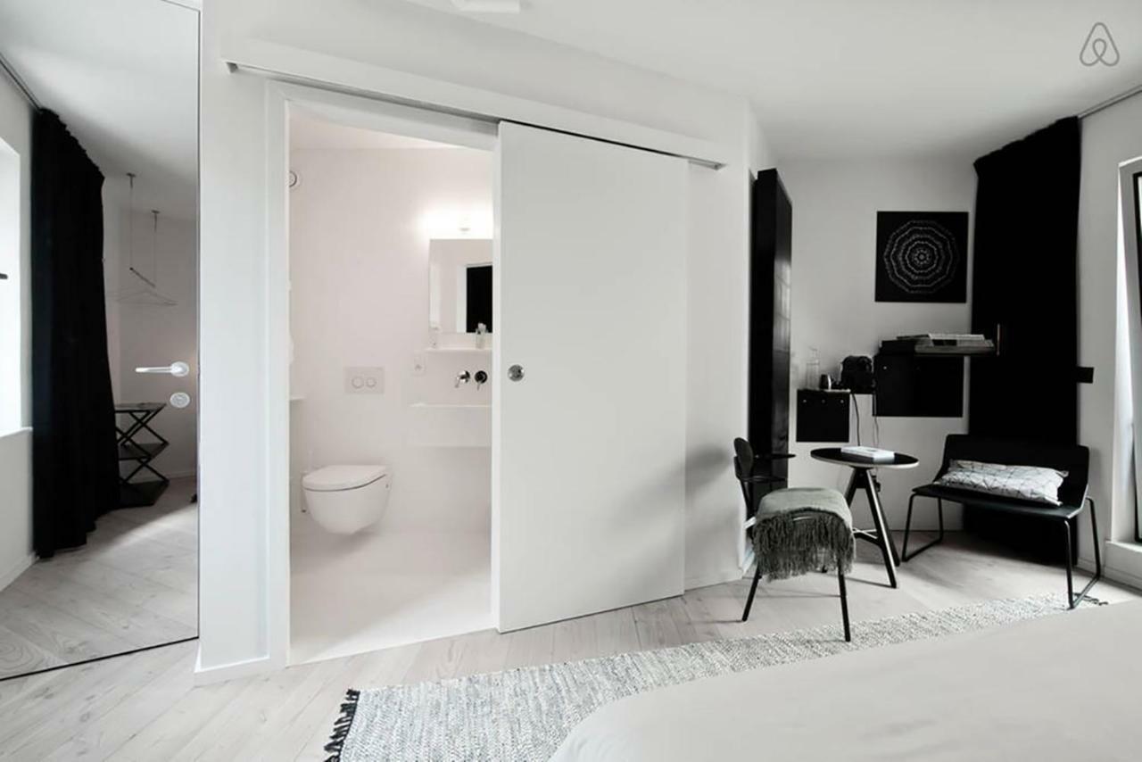 B&B Lucy In The Sky Antwerpen Ngoại thất bức ảnh